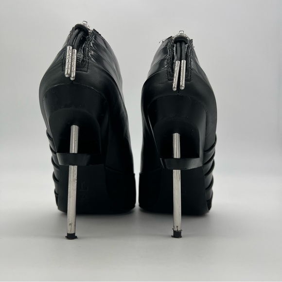 L.A.M.B.Black Patent Leather Open Toe Ankle Boots Silver Stiletto Heel Modern - Picture 5 of 13